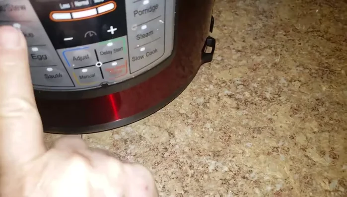 Cocinar en la olla a presión durante 20 minutos.