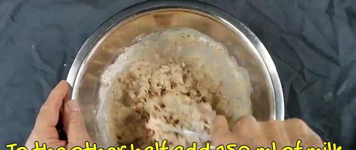 Freír el pollo (proceso no mostrado en el video)
