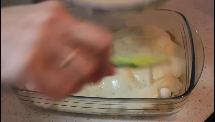 Cubrir con queso parmesano rallado.
