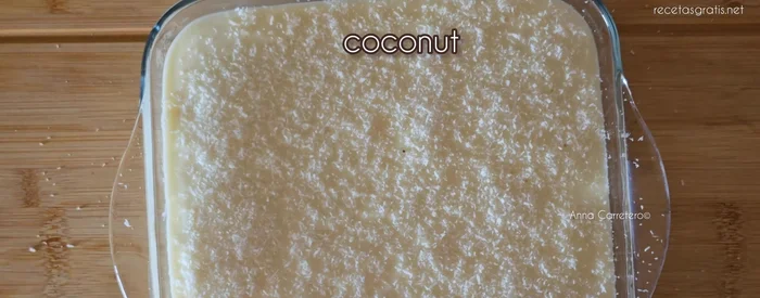 Espolvorea coco rallado por encima.