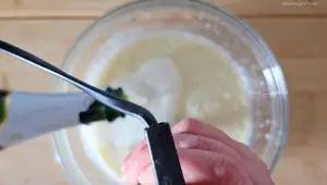 Sorbete de Piña al Cava: Receta Fácil y Rápida (1 minuto)