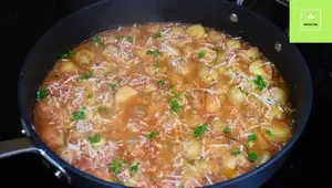 Papas Salteadas con Salsa de Tomate: Receta Fácil y Económica