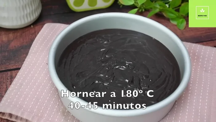 Hornea a 180°C durante 45 minutos.