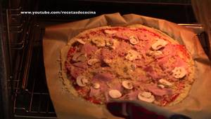 Pizza Coliflor: Receta Fácil y Ligera