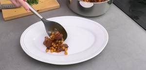 Guiso de Garbanzos con Costillas: Receta Fácil y Deliciosa