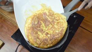 Tortilla Española: Receta Fácil y Deliciosa