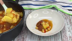 Patatas Riojanas con Garbanzos: Receta Fácil y Económica