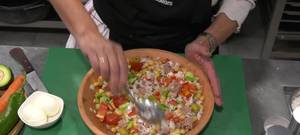 Ensalada de Garbanzos Reciclada: Receta fácil y colorida