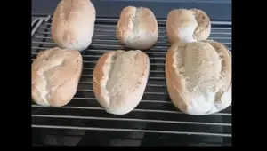 Bollo Sevillano: Receta Casera con Masa Madre