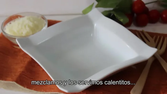 Calentar a fuego medio y servir caliente.
