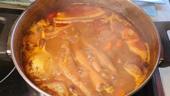 Si es necesario, añadir más agua durante la cocción.