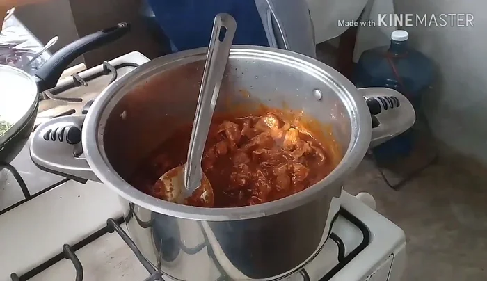 Agregar las calabacitas a la mezcla. [583.54]