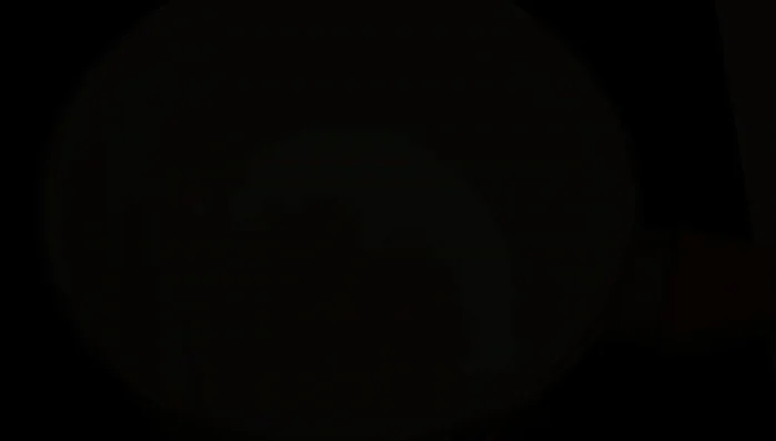 Añadir la mezcla de yemas y azúcar al cazo con la leche.