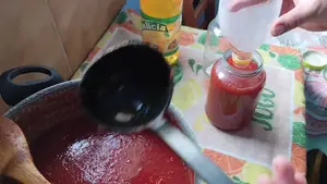 Salsa de Tomate Casera en Conserva: Receta Fácil y Paso a Paso