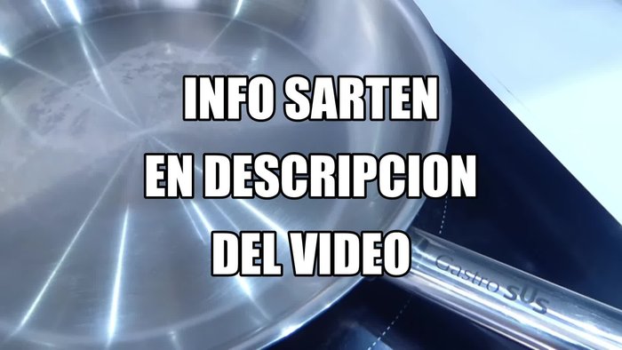 Calentar una sartén. Mientras tanto, en un mortero, machacar dos clavos de olor y 12 bolas de pimienta de Jamaica (o un pupurri de pimientas). Reservar.