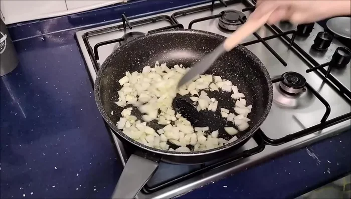 Dejar que se haga la verdura durante unos 5 minutos.