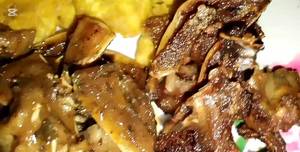 Orejitas de Cerdo Fritas y Guisadas: Receta Criolla