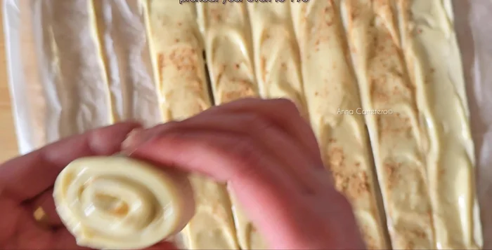 Precalienta el horno a 190 grados.