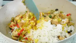 Arroz con Pollo Completo: Receta Fácil y Deliciosa