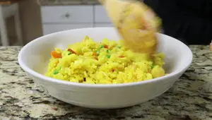 Arroz con Cúrcuma y Garbanzos: Receta Fácil y Saludable