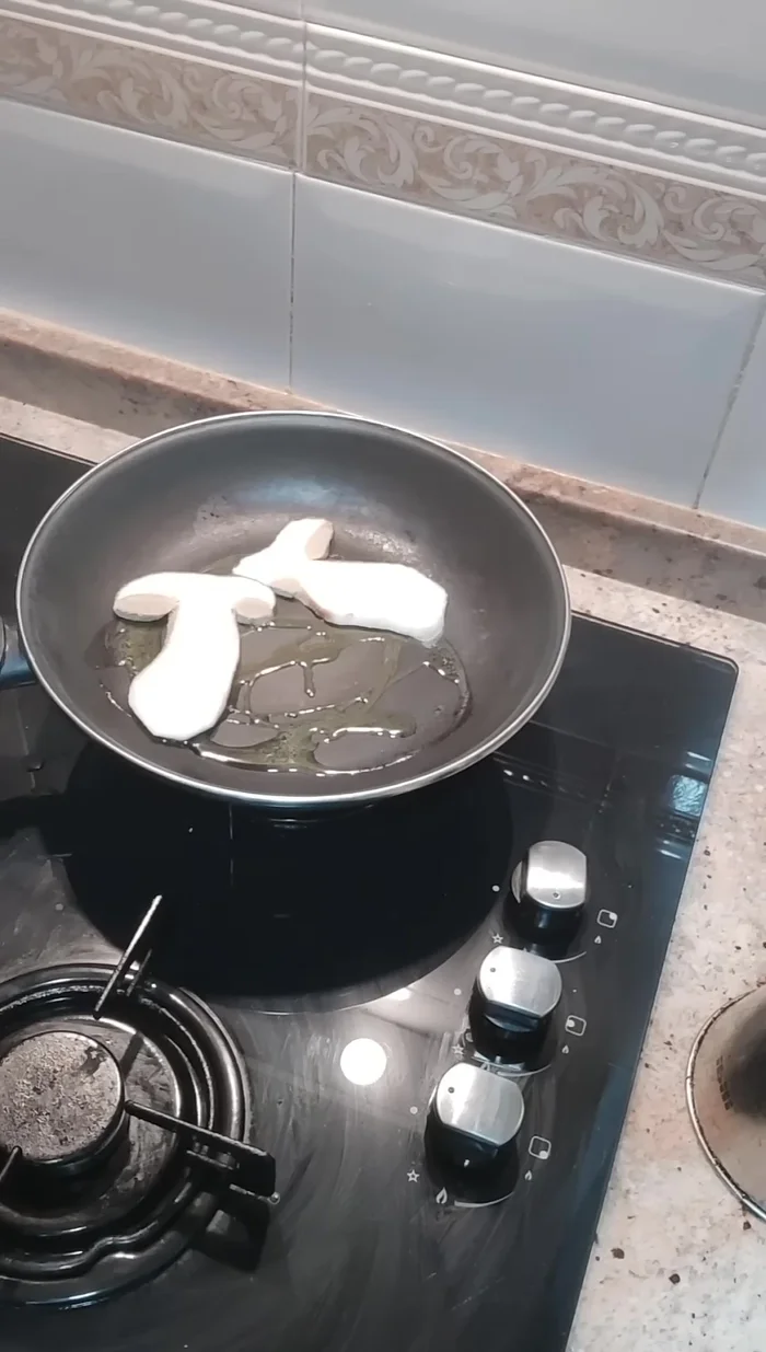 Salteamos las setas hasta que estén tiernas y jugosas.
