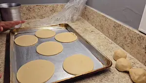 Receta de Champurradas Guatemaltecas: Pan Tradicional Tostadito