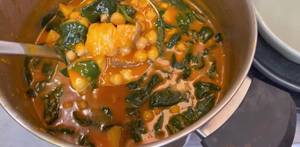 Potaje de Garbanzos con Bacalao: Receta Semana Santa