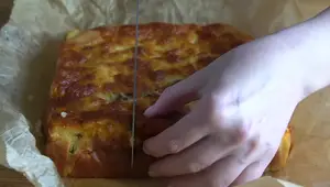 Empanada de Pollo, Champiñones y Queso: Receta Fácil y Rápida