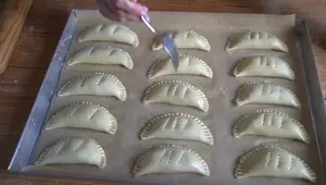Empanadas de Espinacas y Garbanzos: Receta Fácil y Deliciosa