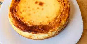 Tarta de Queso y Yogur Fácil y Rápida: Receta en 5 Minutos