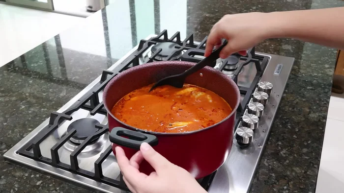 Cocina por 5-10 minutos más, tapado.