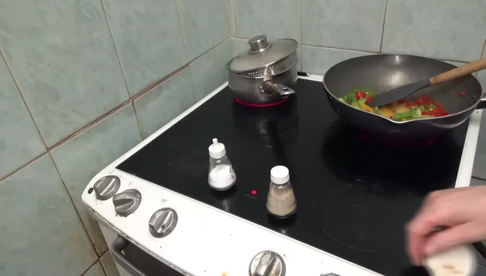 Agregar una cucharadita de ajo.