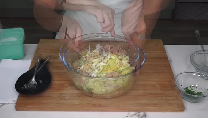 Mezclar bien todos los ingredientes hasta que estén integrados.
