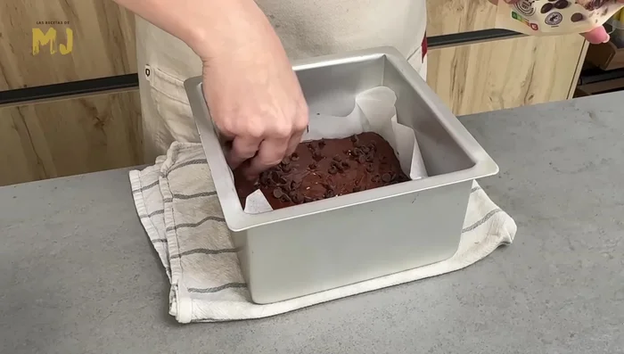 Hornear en horno precalentado a 180°C (arriba y abajo) durante 30 minutos. (128.28)