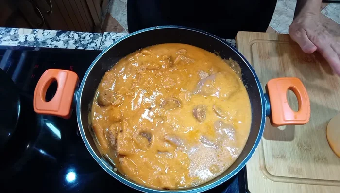 Probar y rectificar la sal si es necesario.