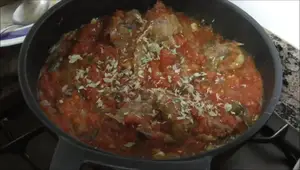 Chuletas de Cordero con Tomate Natural: Receta Fácil y Deliciosa