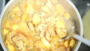 Cerdo Guisado Dominicano: Receta Fácil y Deliciosa