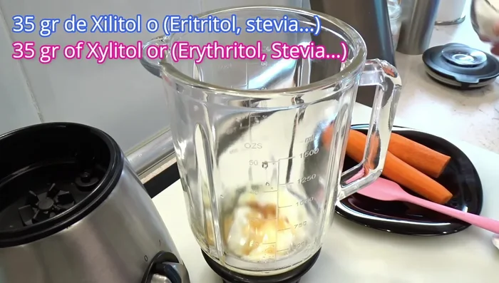 Precalentar el horno a 180ºC.