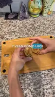 Receta Épica: Bolas de Cordero Mediterráneas con Salsa de Yogurt