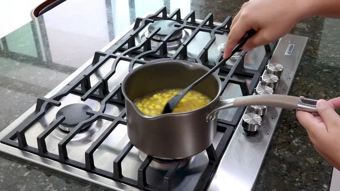 Tapar y cocinar por 15 minutos.