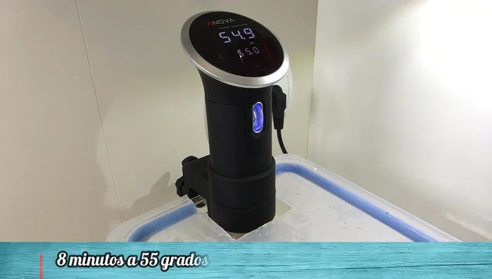 Cocinar los salmonetes a baja temperatura (55 grados, 8 minutos aproximadamente, dependiendo del grosor).