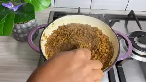 Lentejas Guisadas Caribeñas: Receta Fácil y Deliciosa