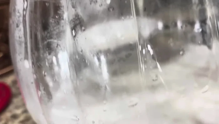 Colar nuevamente si lo deseas para una textura más suave (468.12). Agregar hielo al gusto.