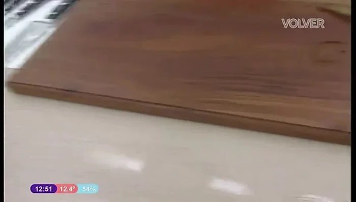 Añadir un poco de manteca cortada en trocitos.