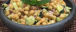Ensalada Garbanzos Oriental: Receta Fácil y Refrescante