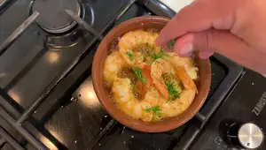 Gambas al Ajillo: Receta Española Fácil y Rápida